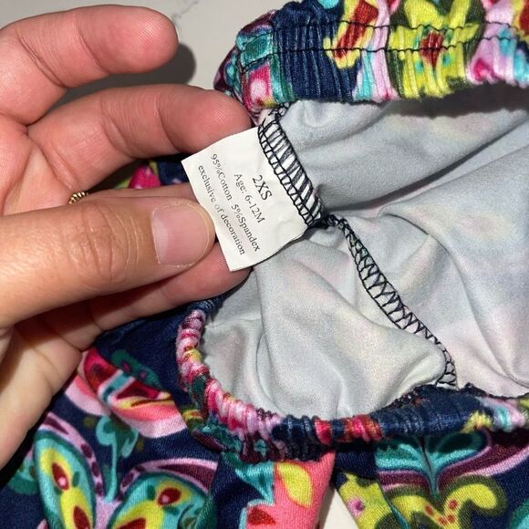 Boutique Brand Navy Bright Floral Ruffle Bottom Pants - Size 6-12 months - Picture 4 of 4
